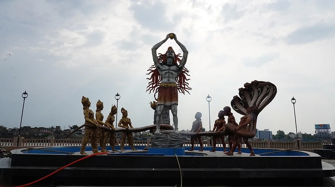 नीलकंठ महादेव और समुद्र मंथन