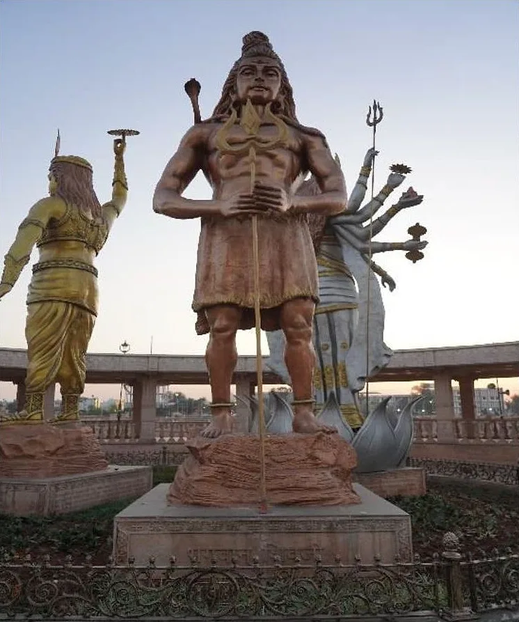 त्रिपथ मंडपम