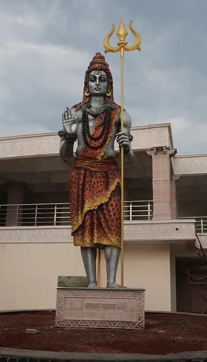 भगवान शिव महेश्वर के रूप में